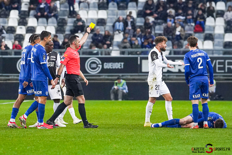 amiens sc v estac troyes ligue 2 bkt journée 25 amiens