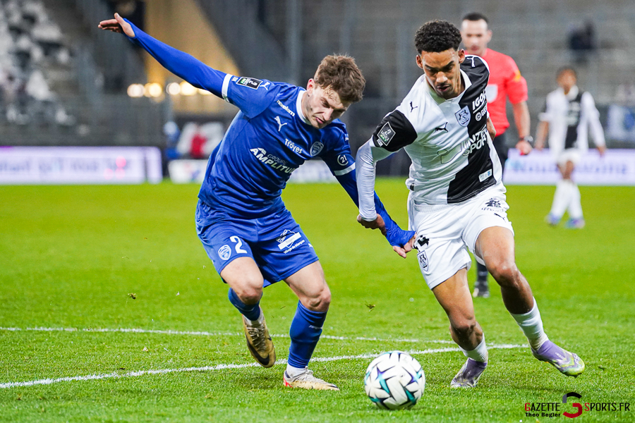 amiens sc v estac troyes ligue 2 bkt journée 25 amiens