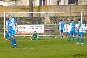 football regional 1 r1 j15 esc longueau entente feignies aulnoye gazette sports theo begler 006