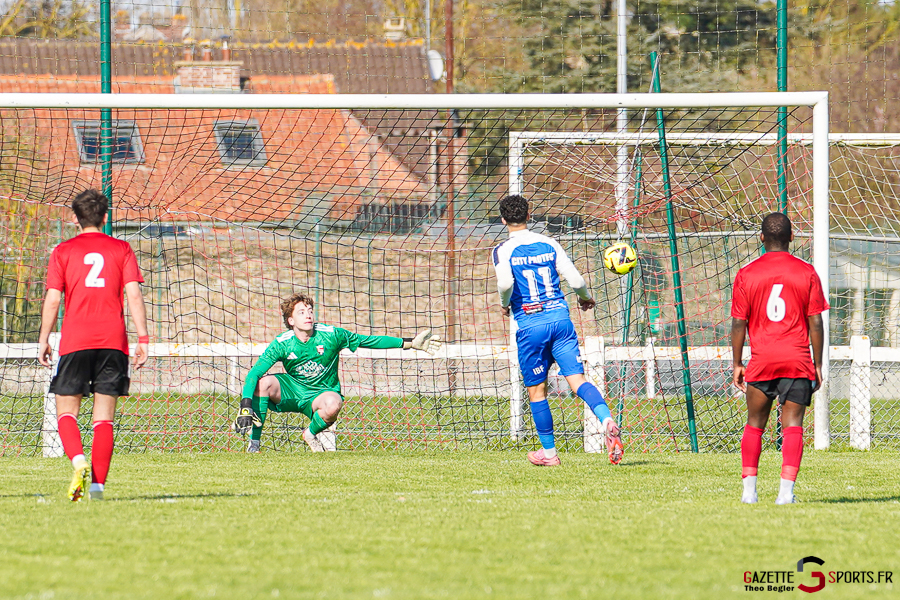 rc salou&euml;l saleux v fc porto portugais d&rsquo;amiens r&eacute;gional 2 journ&eacute;e 14 salou&euml;l