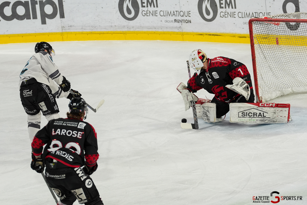 hockey sur glace ligue magnus j42 amiens marseille gazette sport alexis cazeel 12
