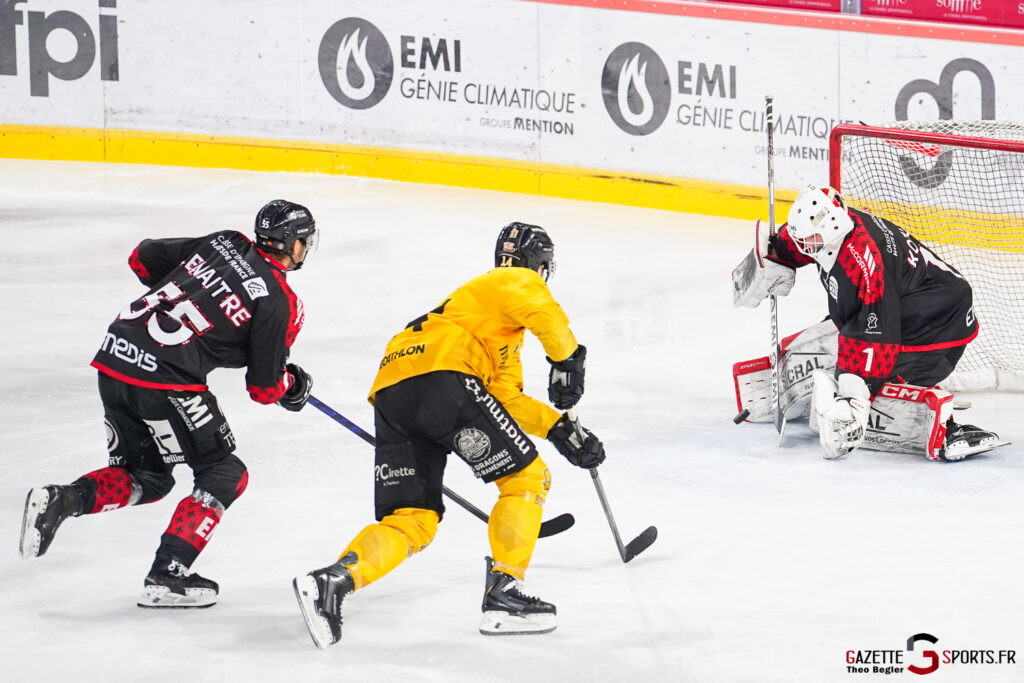 hockey sur glace ligue magnus playoffs match 3 gothiques amiens dragons rouen gazette sports theo begler 003