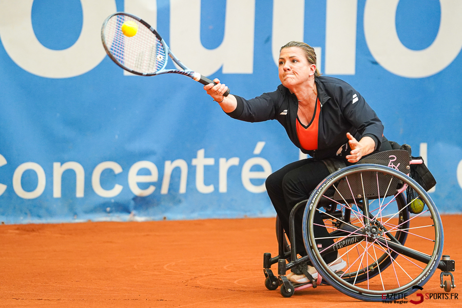 sandrine cauderon paulin v cléo ginterdaele tournoi international tennis fauteuil amiens