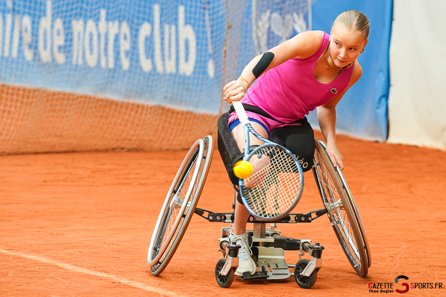 sandrine cauderon paulin v cléo ginterdaele tournoi international tennis fauteuil amiens