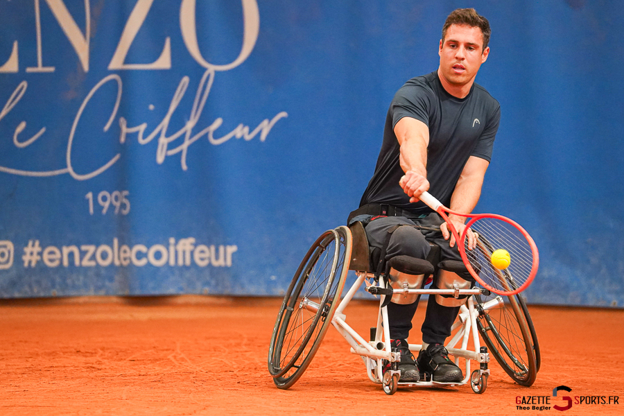 mario roque v marijn bruinooge tournoi international tennis fauteuil amiens