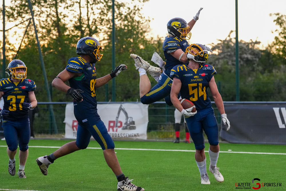 football americain d2 spartiates gladiators j9 gazettesports alexis cazeel 22