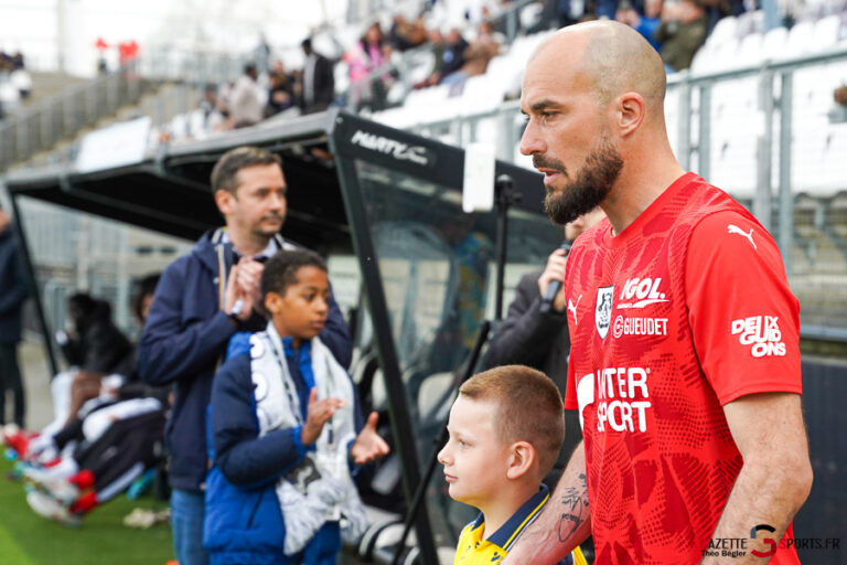 amiens sc v pau fc ligue 2 bkt journée 30