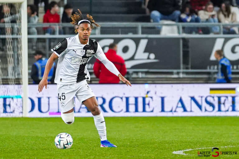 amiens sc v pau fc ligue 2 bkt journée 30