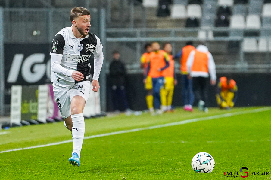 amiens sc v pau fc ligue 2 bkt journée 30