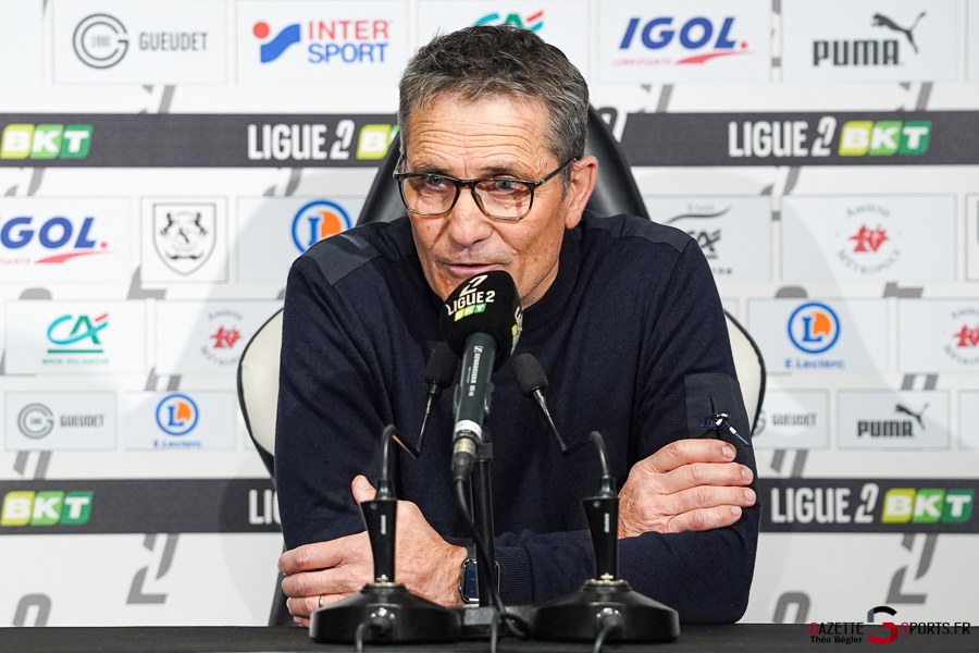 amiens sc v pau fc ligue 2 bkt journée 30