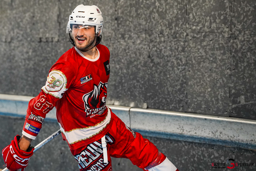roller hockey nationale 1 1/2 finale playoffs match 2 : &Eacute;cureuils d&rsquo;amiens v corsaires de la teste