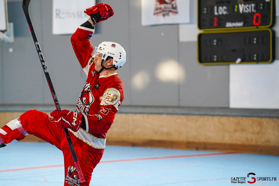 roller hockey nationale 1 1/2 finale playoffs match 2 : &Eacute;cureuils d&rsquo;amiens v corsaires de la teste