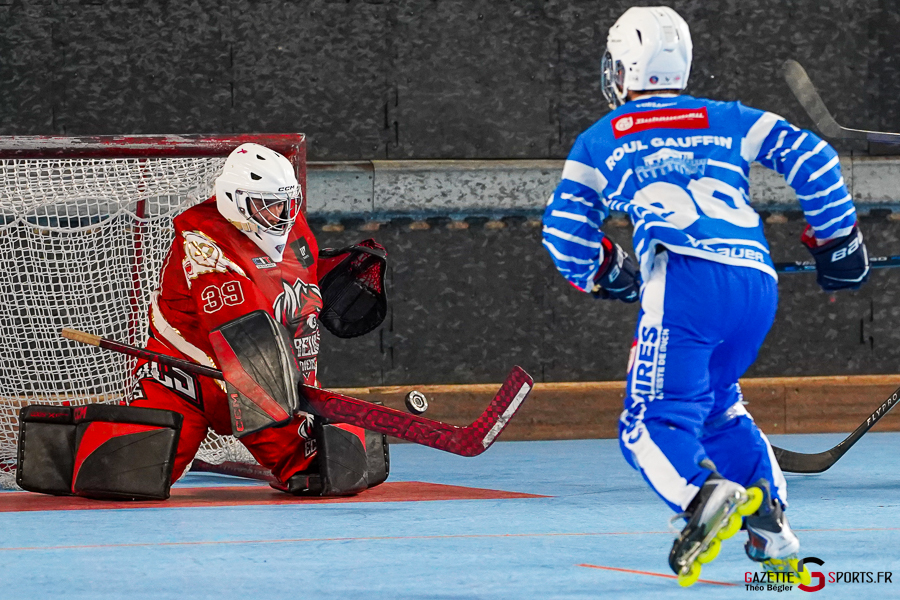 roller hockey nationale 1 1/2 finale playoffs match 2 : &Eacute;cureuils d&rsquo;amiens v corsaires de la teste