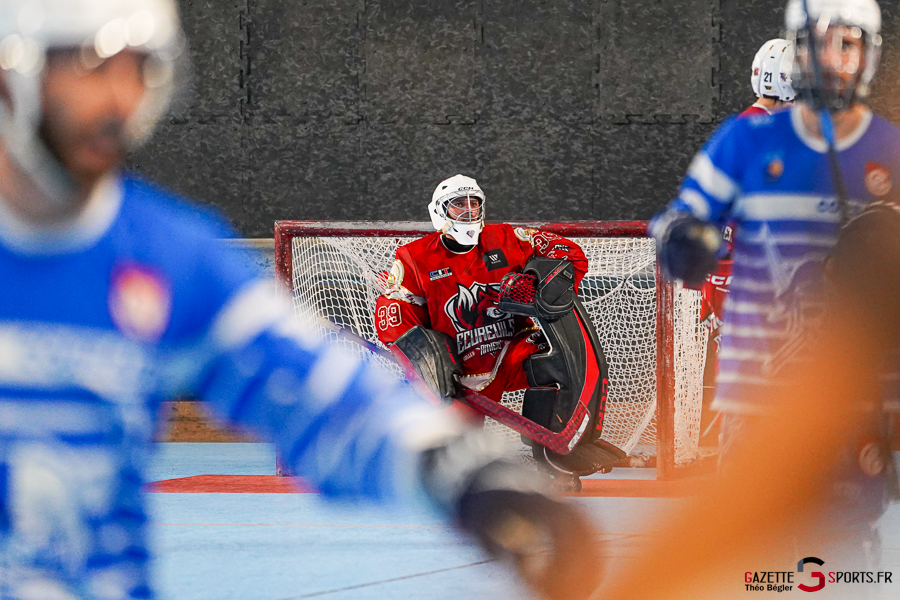 roller hockey nationale 1 1/2 finale playoffs match 2 : &Eacute;cureuils d&rsquo;amiens v corsaires de la teste