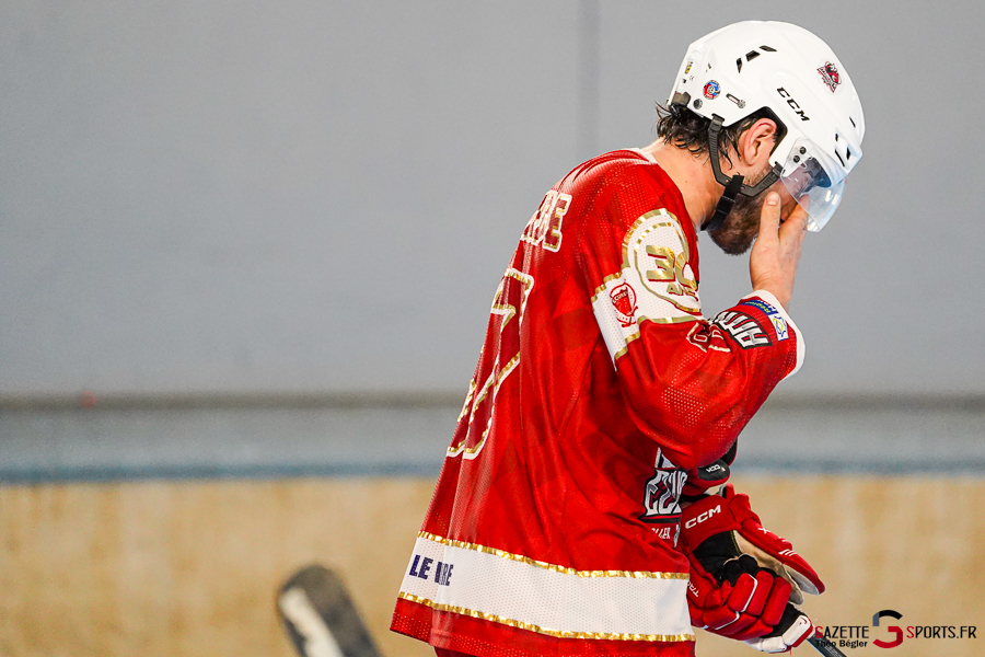 roller hockey nationale 1 1/2 finale playoffs match 2 : &Eacute;cureuils d&rsquo;amiens v corsaires de la teste