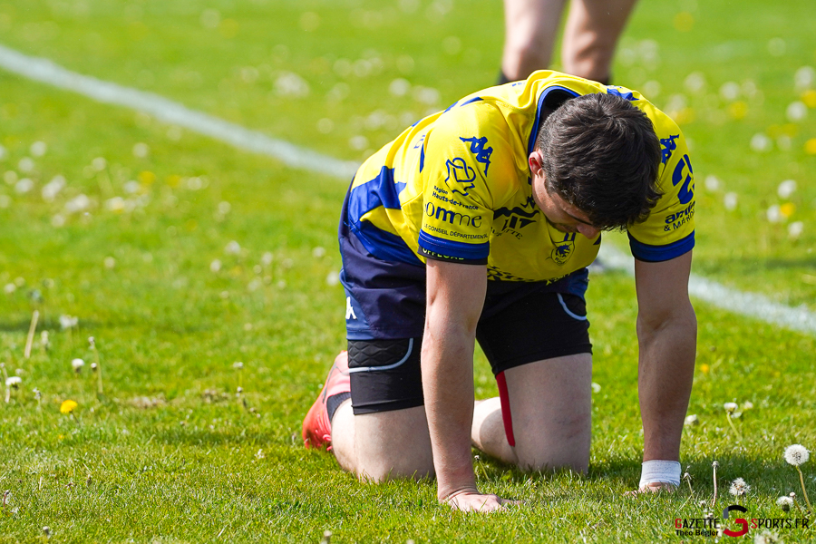 rugby f&eacute;d&eacute;rale 3 1/32e de finale playoffs match aller : rc ami&eacute;nois v strasbourg alsace rugby