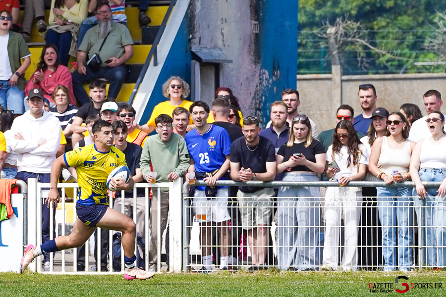 rugby f&eacute;d&eacute;rale 3 1/32e de finale playoffs match aller : rc ami&eacute;nois v strasbourg alsace rugby