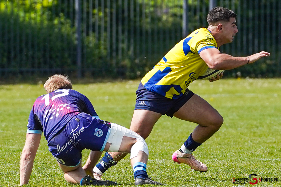 rugby f&eacute;d&eacute;rale 3 1/32e de finale playoffs match aller : rc ami&eacute;nois v strasbourg alsace rugby