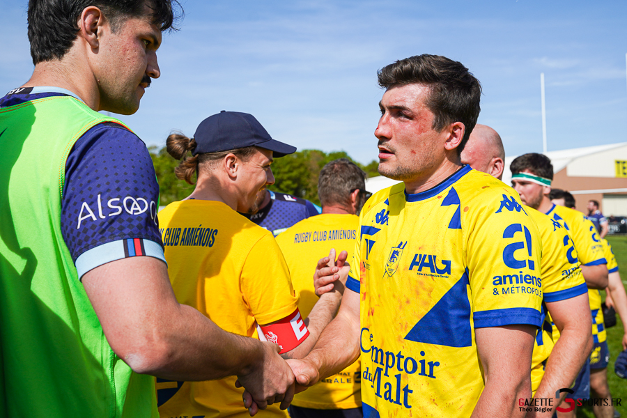 rugby f&eacute;d&eacute;rale 3 1/32e de finale playoffs match aller : rc ami&eacute;nois v strasbourg alsace rugby