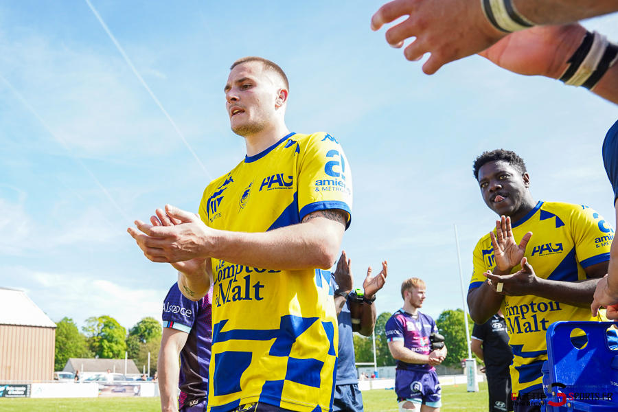 rugby f&eacute;d&eacute;rale 3 1/32e de finale playoffs match aller : rc ami&eacute;nois v strasbourg alsace rugby