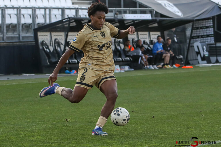 Foot_-N3-J25-_ASC_Pays-du-valois_Mai-2026_Gazettesports_Daubenton_Eva-19