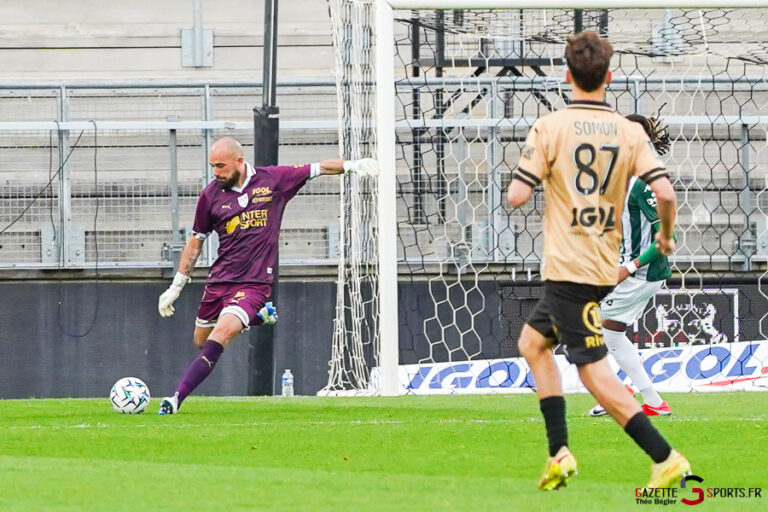 football ligue 2 bkt journée 33 : amiens sc v red star