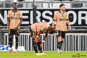football ligue 2 bkt journée 33 : amiens sc v red star