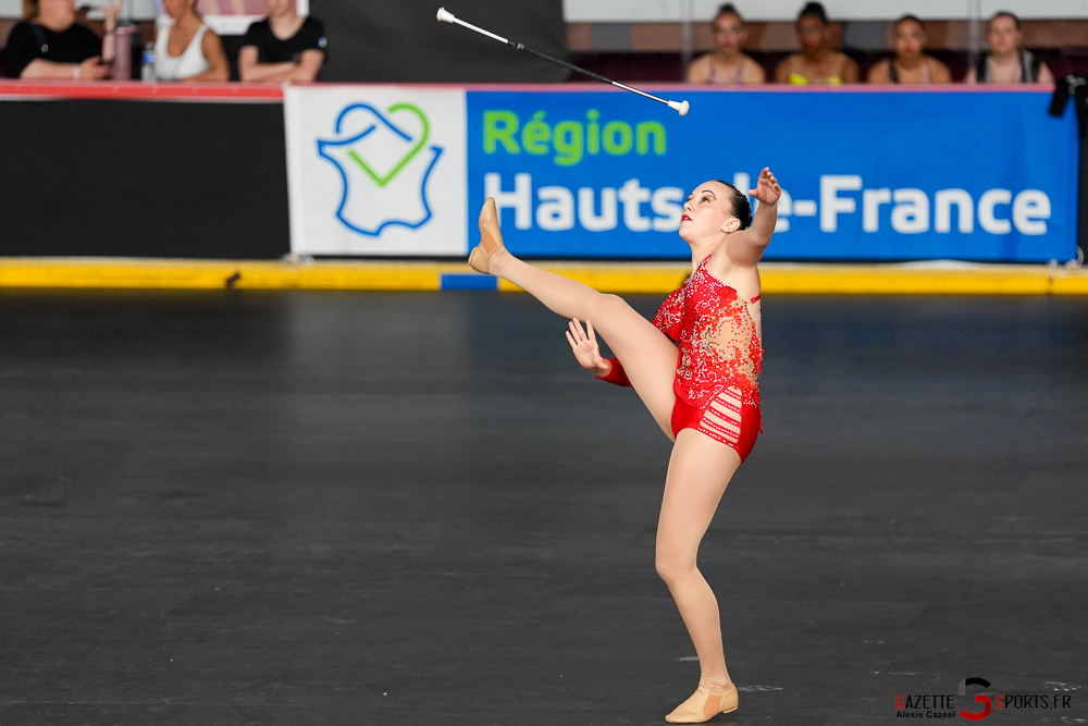 twirling championnat de france gazettesports alexis cazeel 32