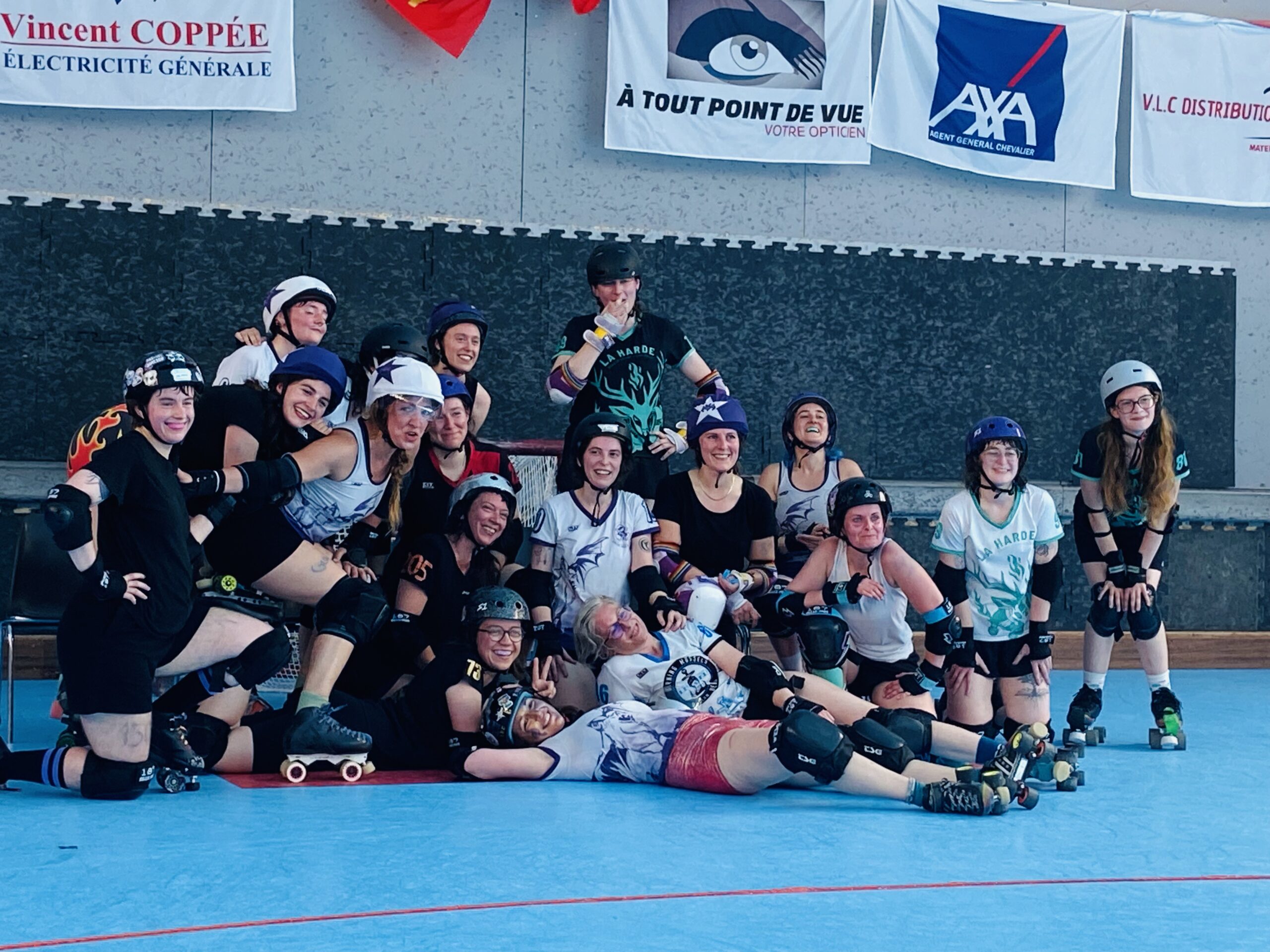 roller-derby-unnamed-bitches-robin-accart