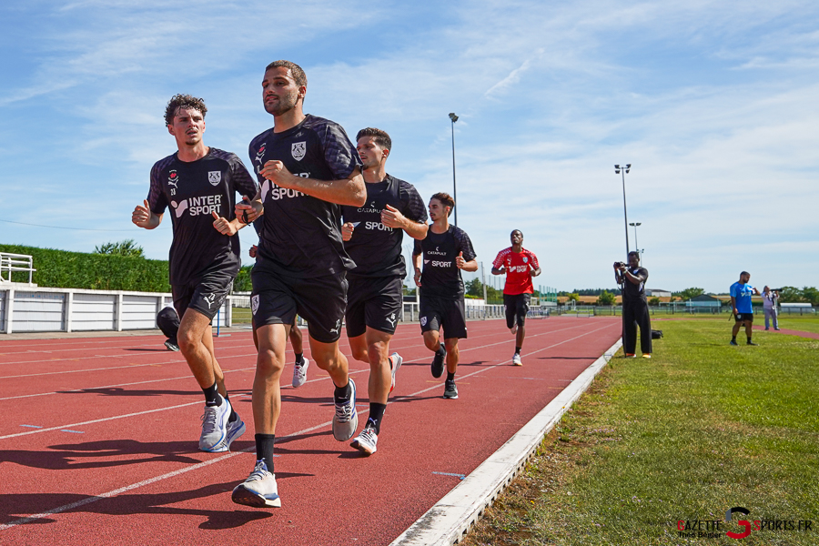 football ligue 3 : entraînement de l’amiens sc