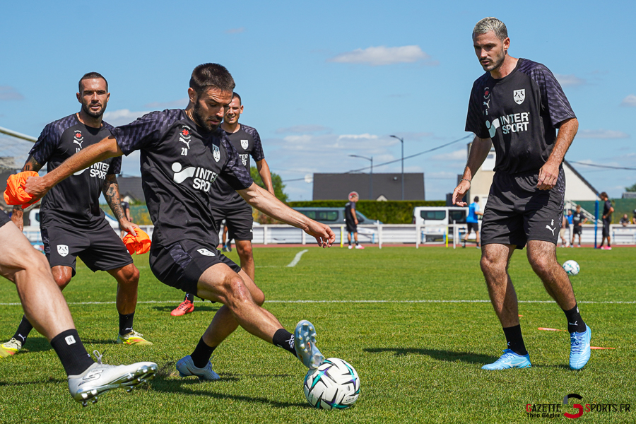 football ligue 3 : entraînement de l’amiens sc