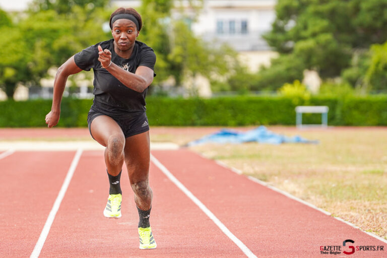athlétisme amiens uc : entraînement de vanessa lokuli