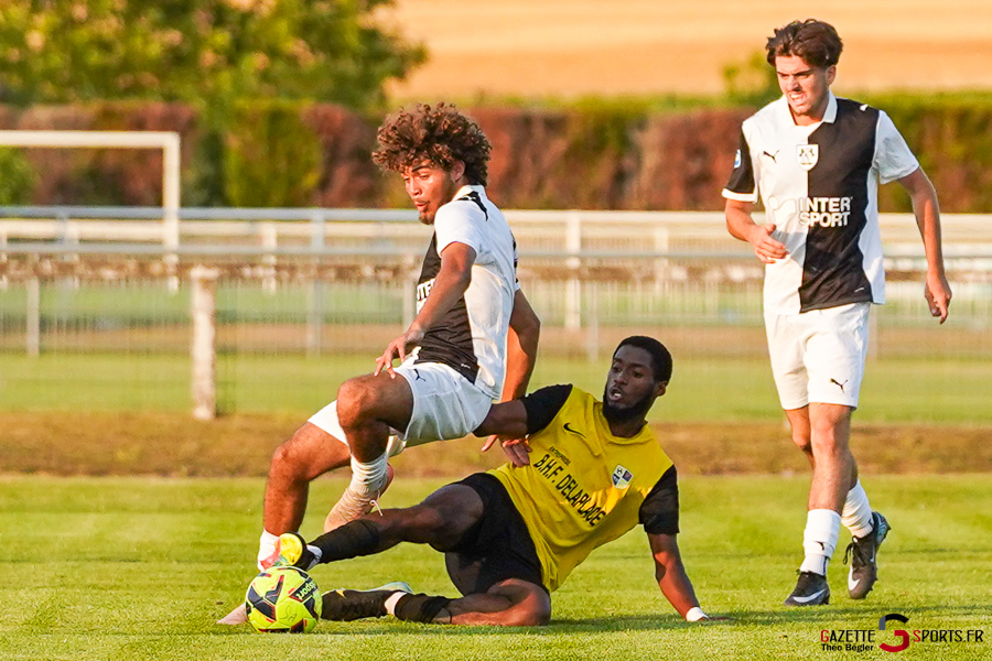 football match de préparation : us camon v amiens sc (b)