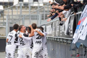 football (ligue 3 betclic journée 4) : amiens sc v fc versailles 78