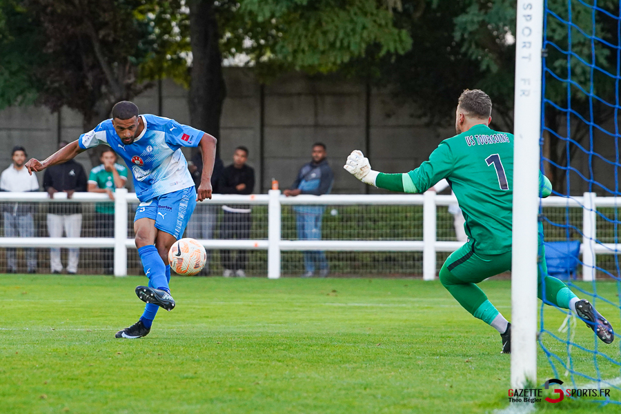 football (régional 1 journée 12) : esc longueau v us tourcoing