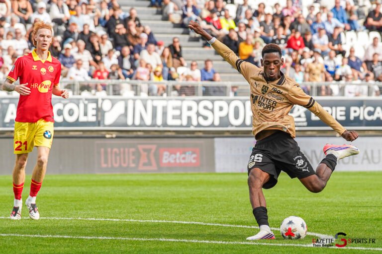 football (ligue 3 betclic journée 7) : amiens sc v us orléans