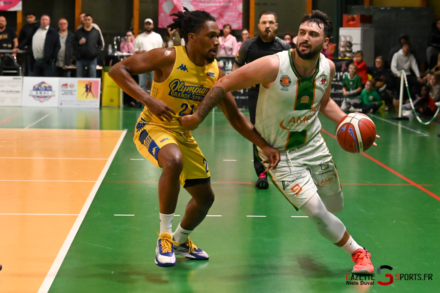 basket ball n2 j07 esclam grande synthe gazette sports niels duval 32
