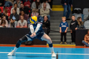 Volley-ball AMVB - Cesson j04