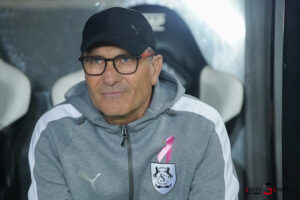 football (ligue 3 betclic journée 9) : amiens sc v fc villefranche beaujolais