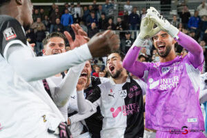 football (ligue 3 betclic journée 9) : amiens sc v fc villefranche beaujolais